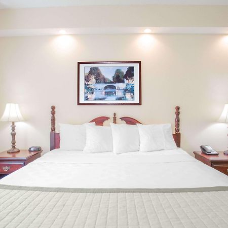 Comfort Inn Martinsville Bagian luar foto