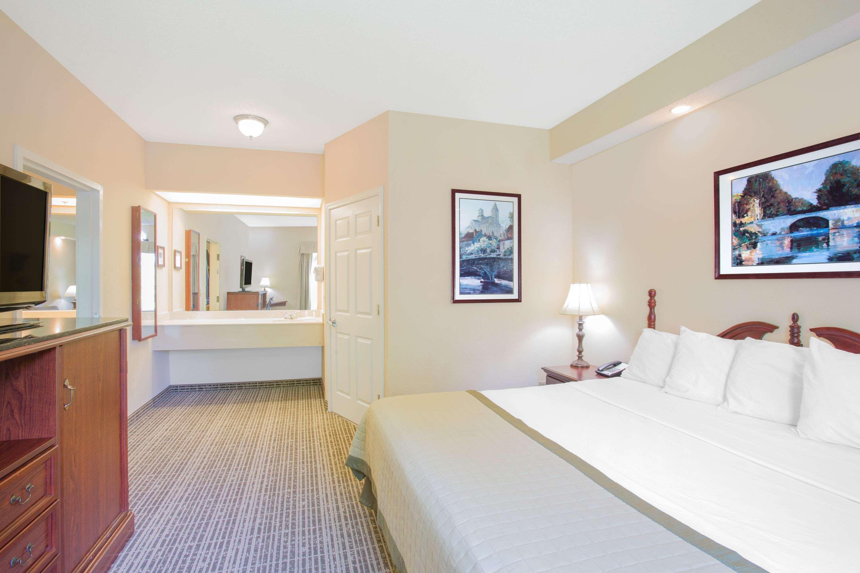 Comfort Inn Martinsville Bagian luar foto