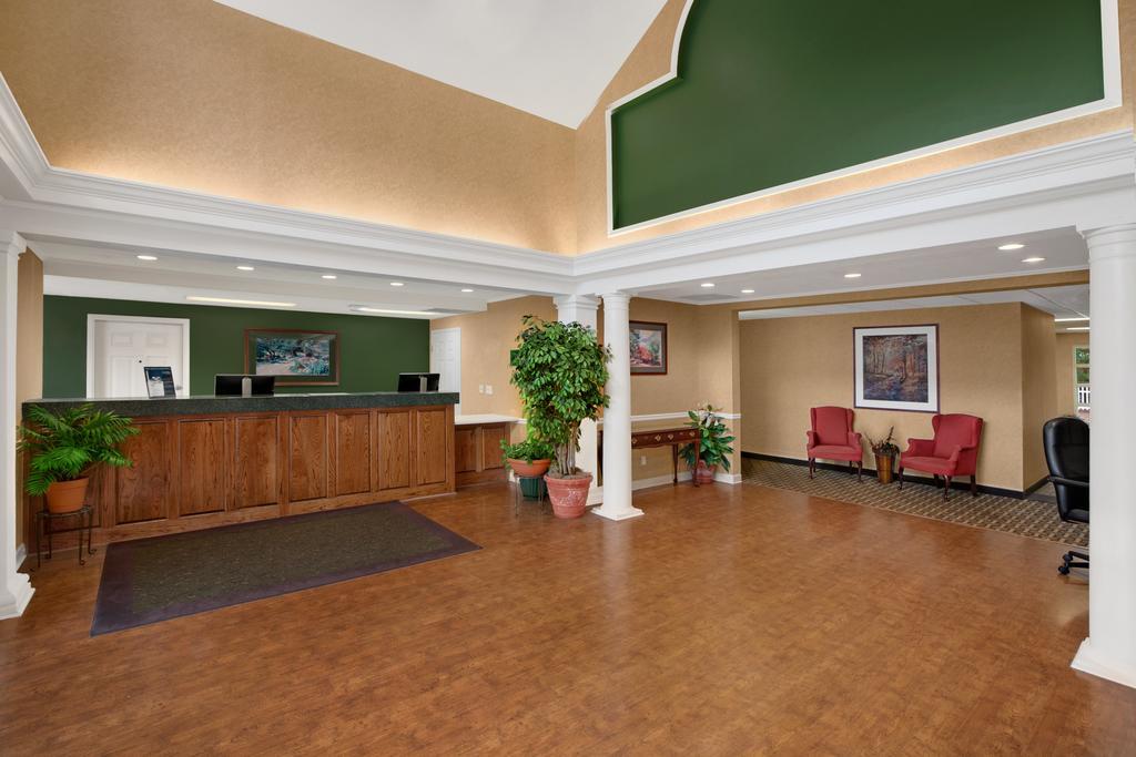 Comfort Inn Martinsville Bagian luar foto